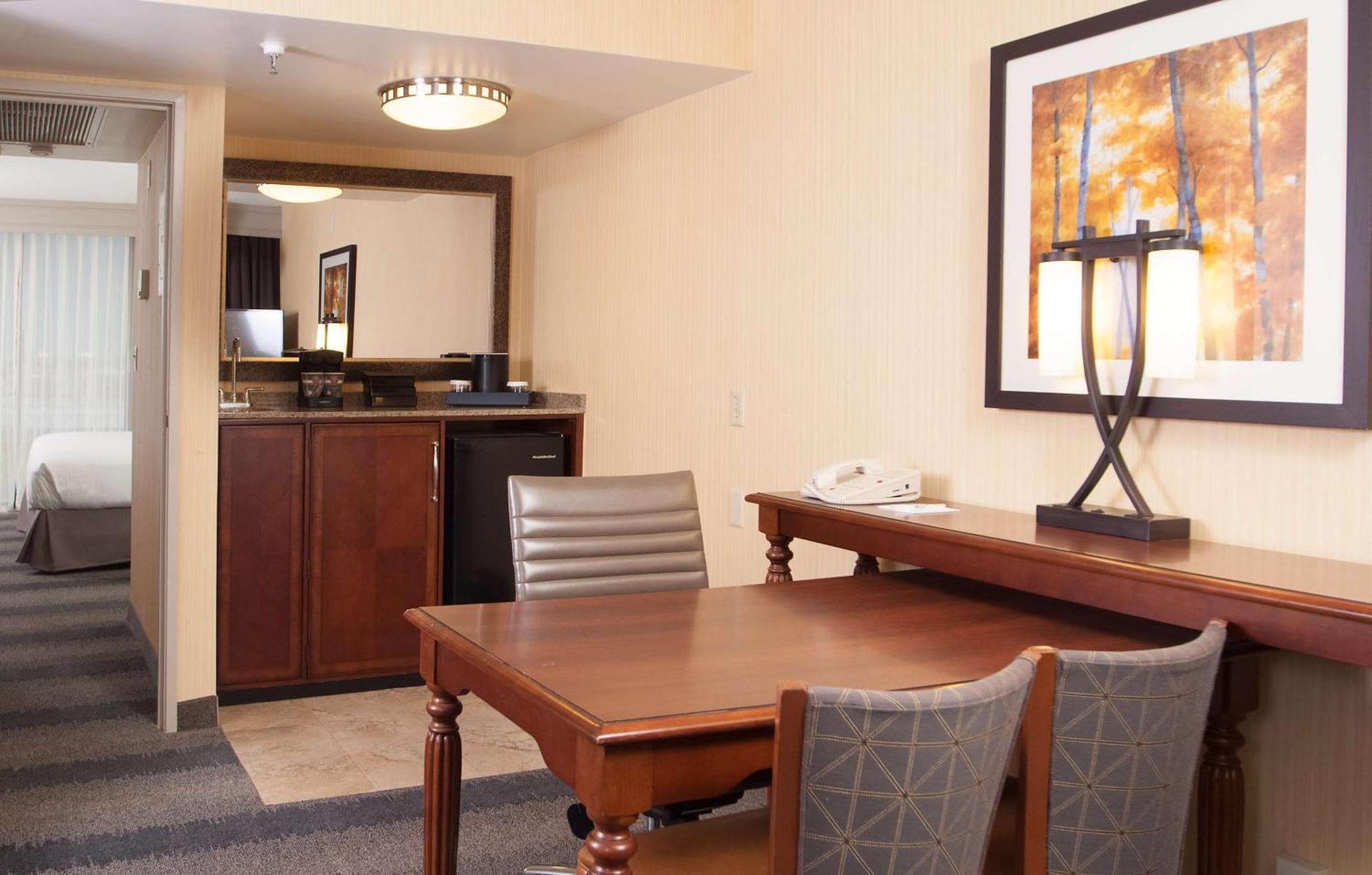 Embassy Suites By Hilton Bloomington/Minneapolis Zewnętrze zdjęcie